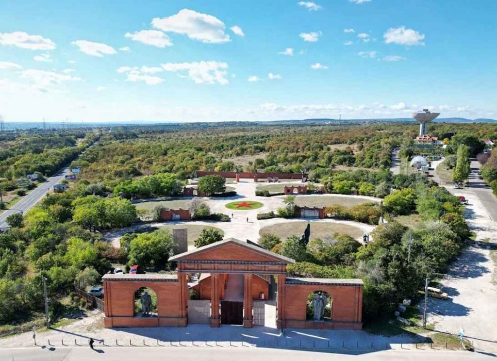 Memento Park